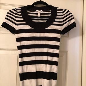Black n white stripped knit top size medium